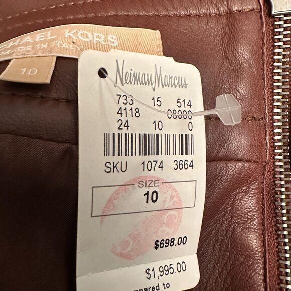 NWT- Michael  Kors brown leather mini skirt. Size 10 - Picture 11 of 16